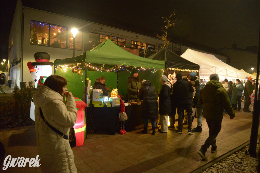 Jarmark w Kaletach przyciągnął tłumy