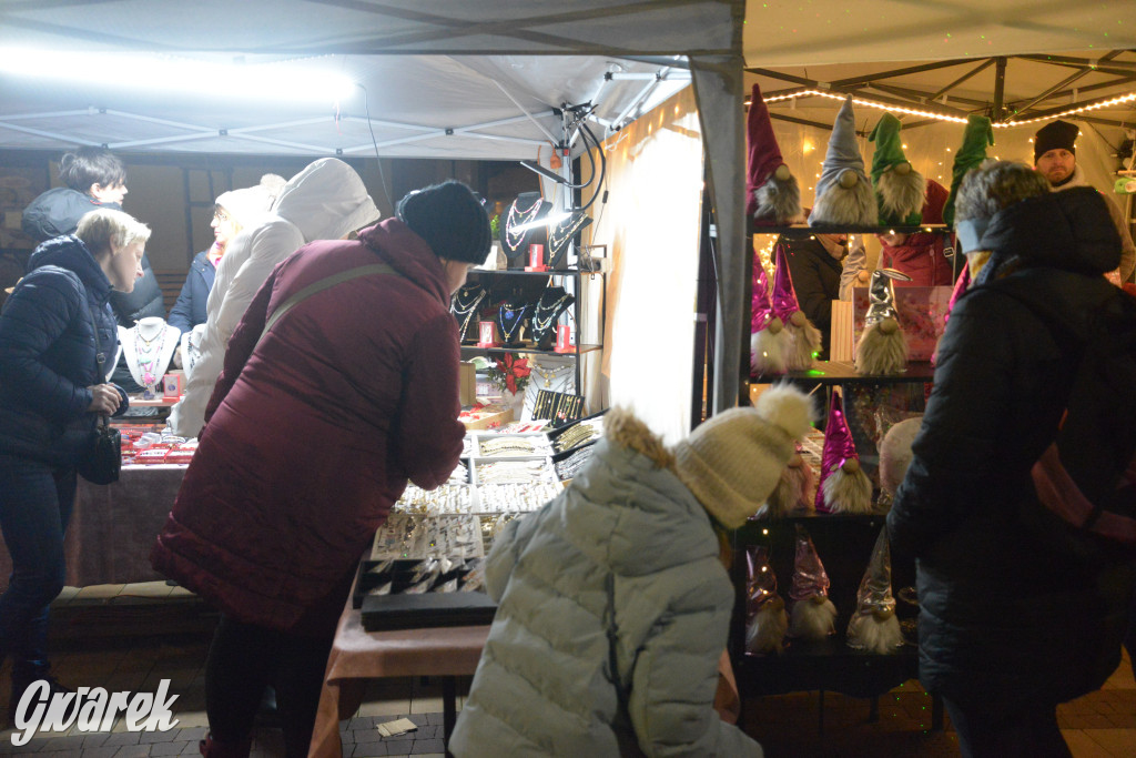 Jarmark w Kaletach przyciągnął tłumy