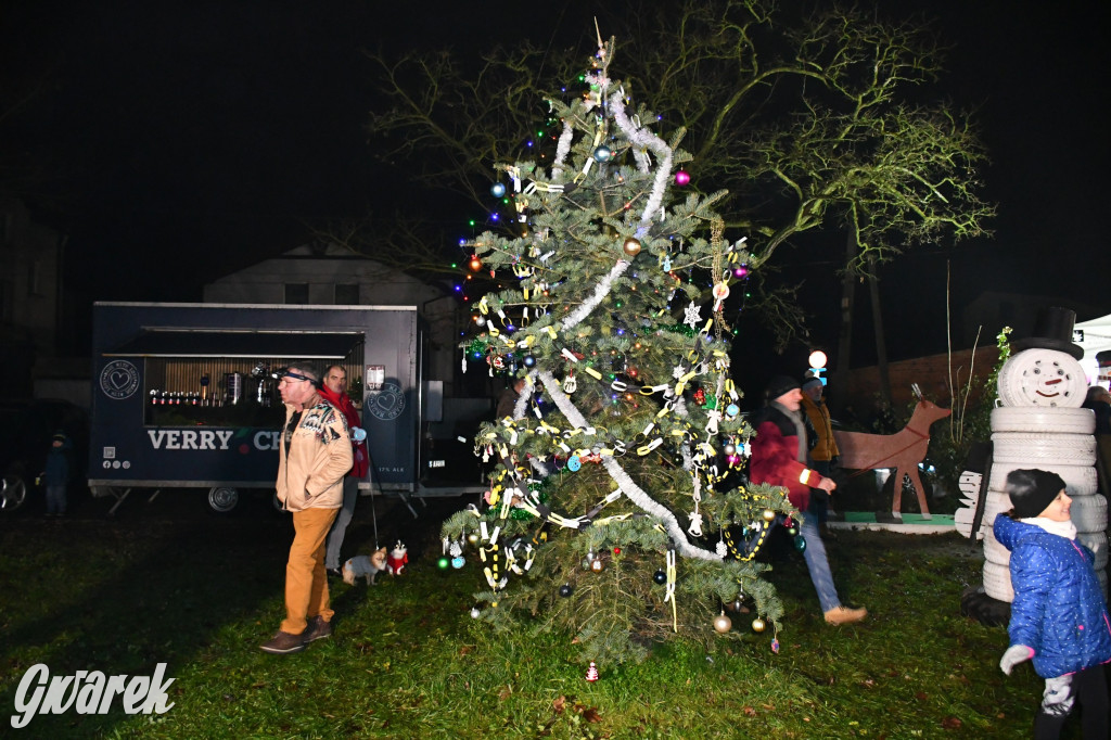 Przednia świąteczna zabawa w Bobrownikach Śląskich