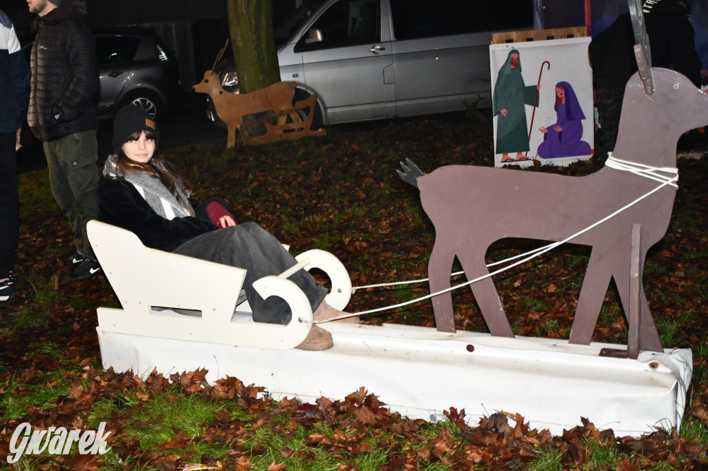 Przednia świąteczna zabawa w Bobrownikach Śląskich