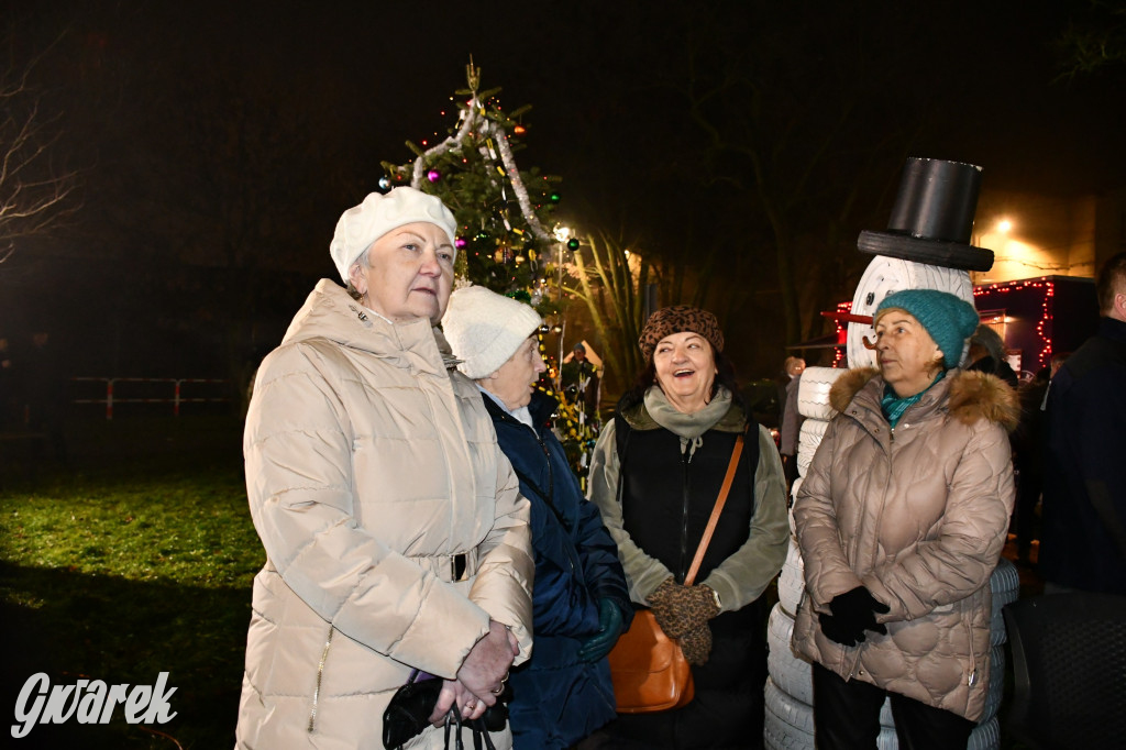 Przednia świąteczna zabawa w Bobrownikach Śląskich