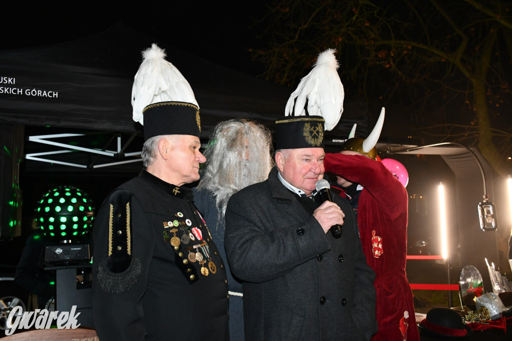 Przednia świąteczna zabawa w Bobrownikach Śląskich