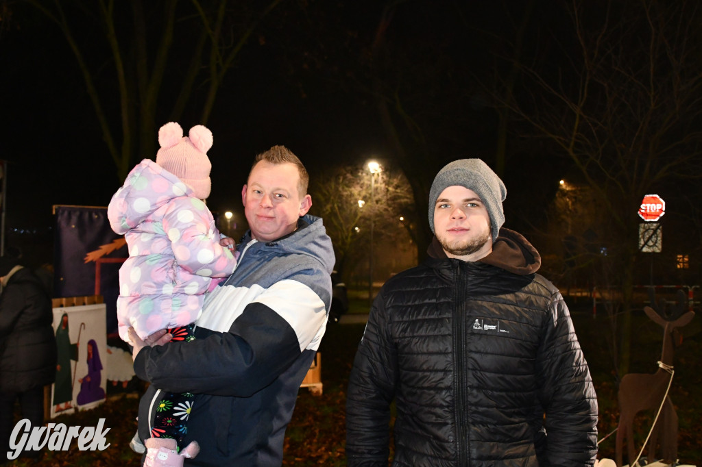 Przednia świąteczna zabawa w Bobrownikach Śląskich