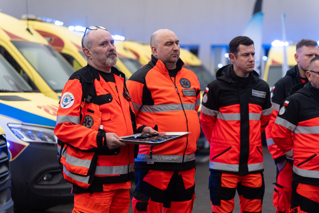 Nowe karetki dla Tarnowskich Gór i Piekar Śląskich