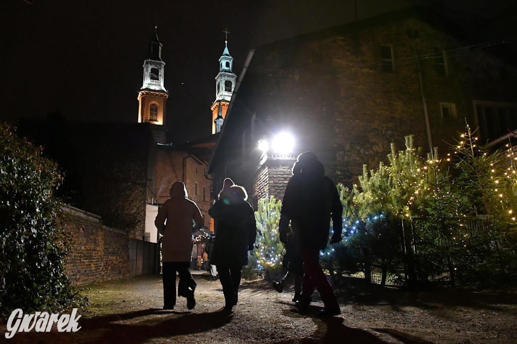 Piekarskie Betlejem przy bazylice