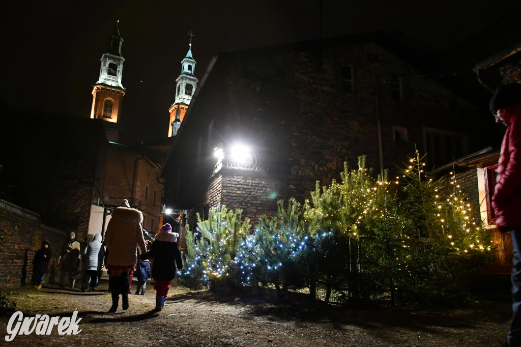 Piekarskie Betlejem przy bazylice