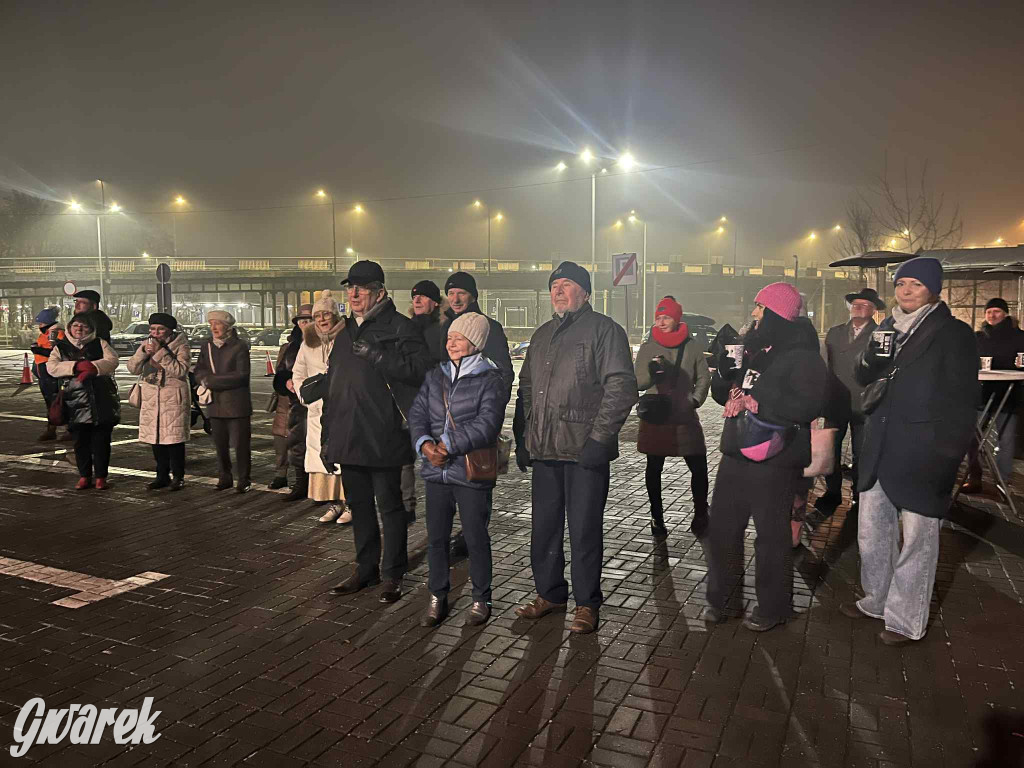 La cucaracha pod halą targową