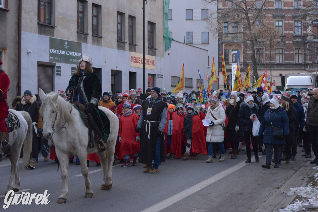 Orszak Trzech Króli 2026 przeszedł ulicami Tarnowskich Gór