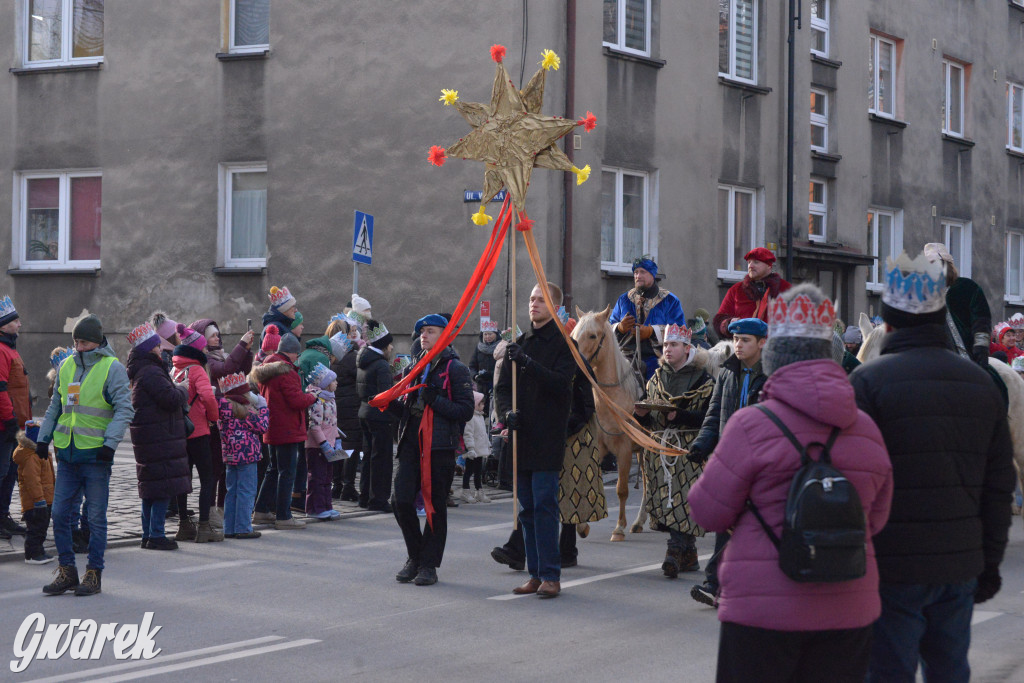 Orszak Trzech Króli 2026 przeszedł ulicami Tarnowskich Gór