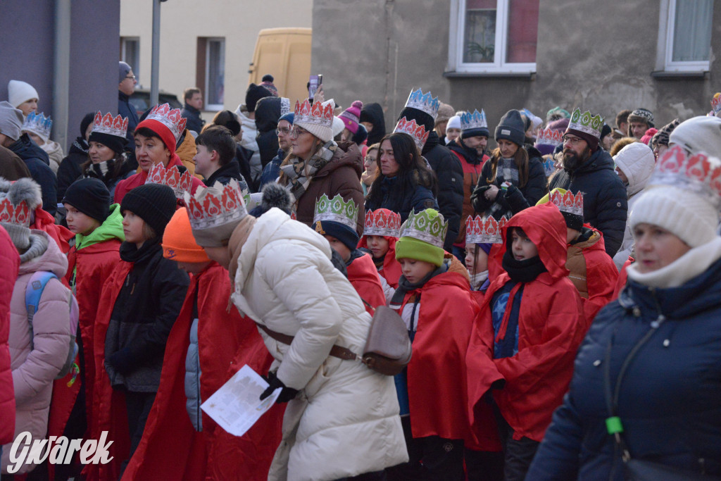 Orszak Trzech Króli 2026 przeszedł ulicami Tarnowskich Gór