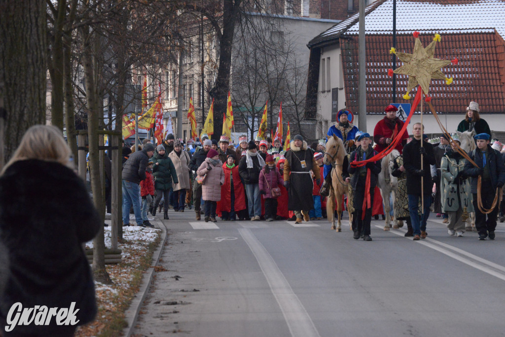 Orszak Trzech Króli 2026 przeszedł ulicami Tarnowskich Gór
