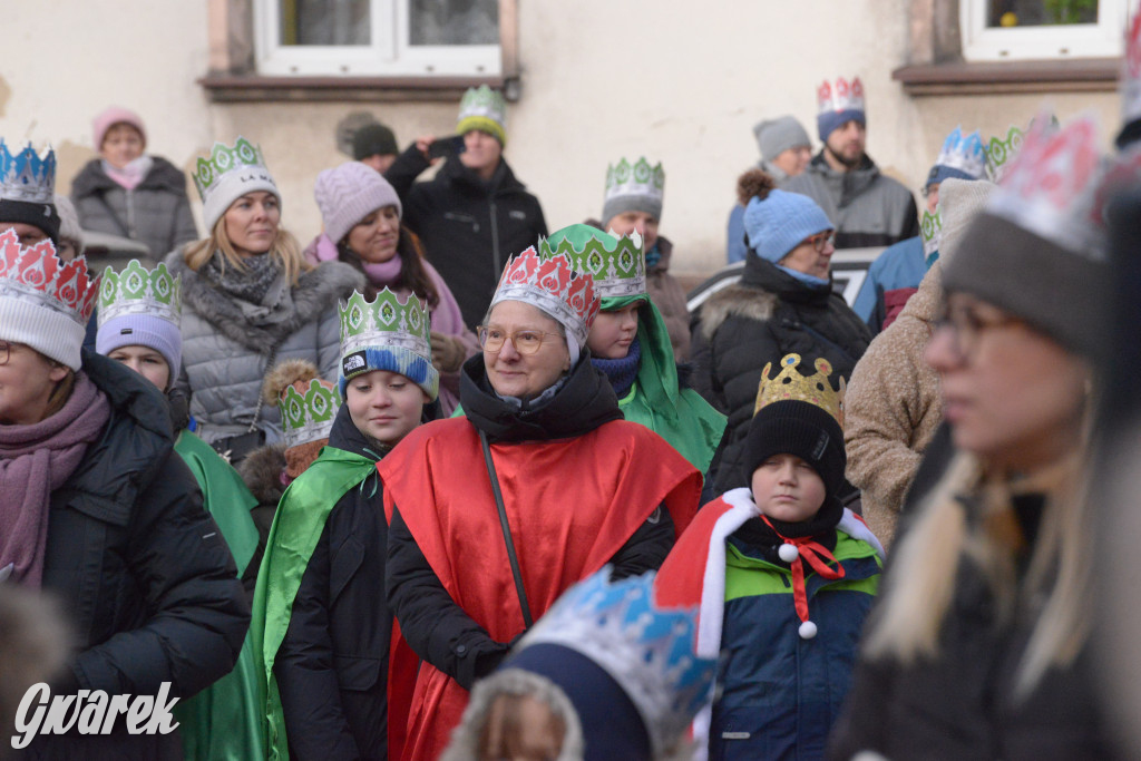 Orszak Trzech Króli 2026 przeszedł ulicami Tarnowskich Gór
