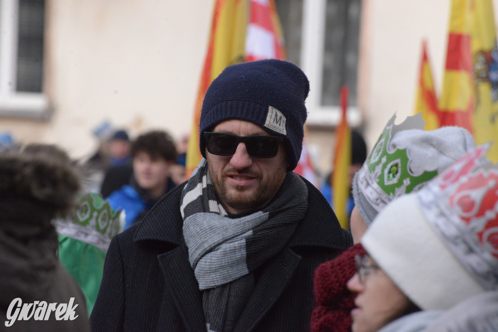 Orszak Trzech Króli 2026 przeszedł ulicami Tarnowskich Gór