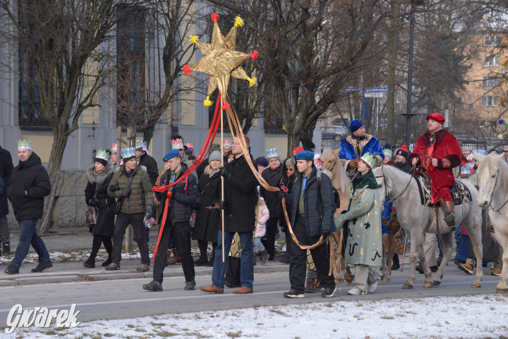 Orszak Trzech Króli 2026 przeszedł ulicami Tarnowskich Gór