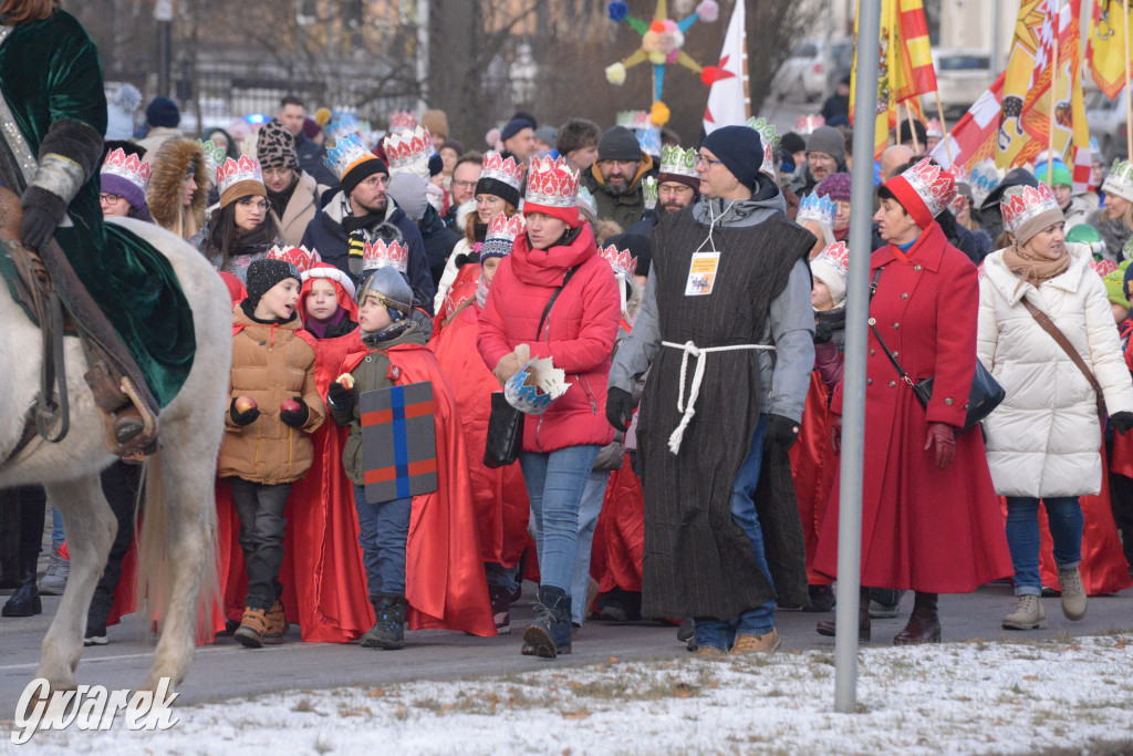 Orszak Trzech Króli 2026 przeszedł ulicami Tarnowskich Gór