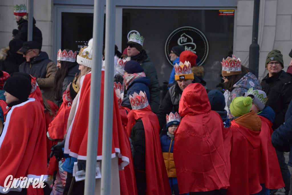 Orszak Trzech Króli 2026 przeszedł ulicami Tarnowskich Gór