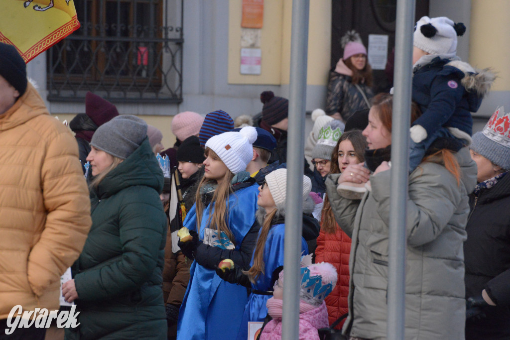 Orszak Trzech Króli 2026 przeszedł ulicami Tarnowskich Gór
