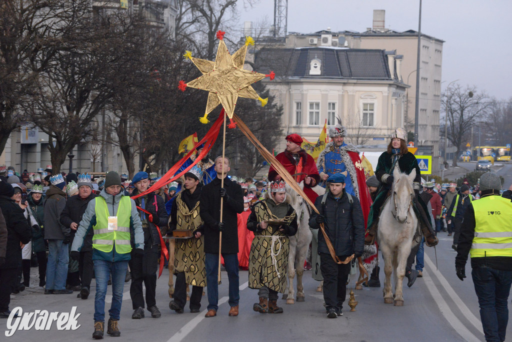 Orszak Trzech Króli 2026 przeszedł ulicami Tarnowskich Gór