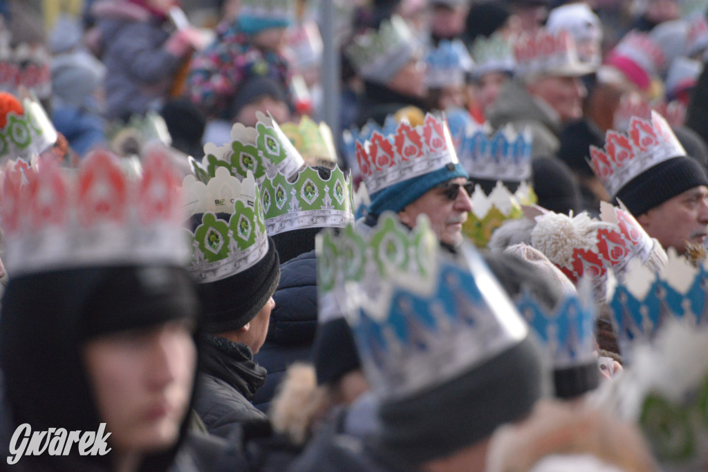 Orszak Trzech Króli 2026 przeszedł ulicami Tarnowskich Gór