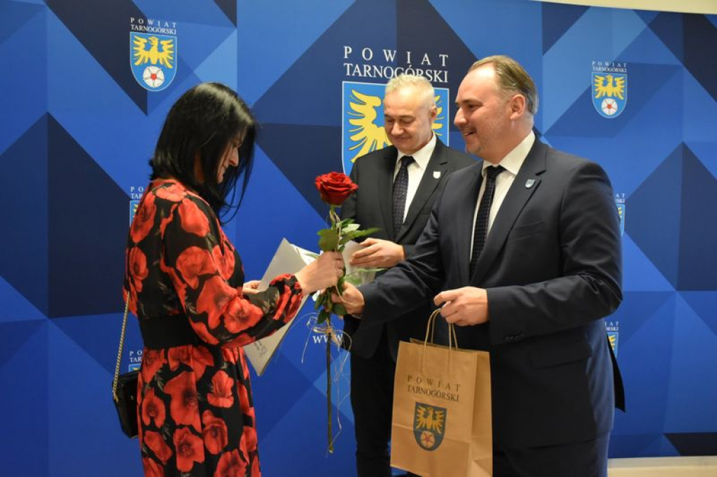 Awanse zawodowe nauczycieli. Gratulacje!