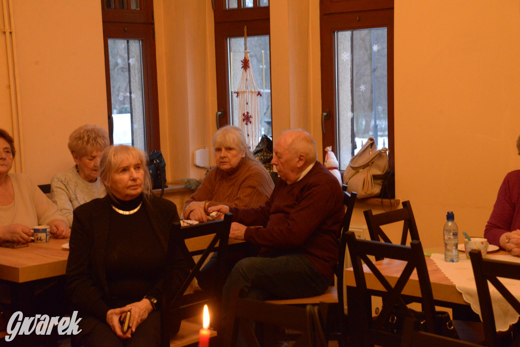 Tarnowskie Góry. Spotkanie opłatkowe w klubie Sami Swoi