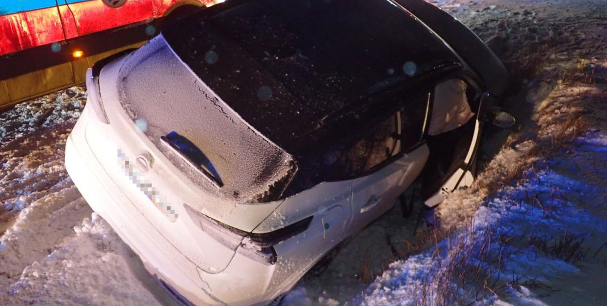 Wypadek na ul. Szkolnej. Kobieta w szpitalu