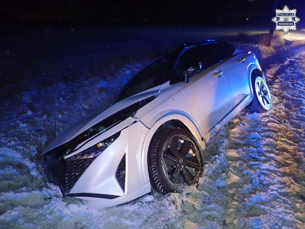 Wypadek na ul. Szkolnej. Kobieta w szpitalu