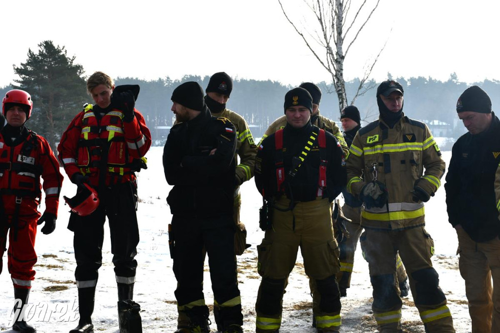 Nakło-Chechło: ćwiczenia ratownicze na lodzie