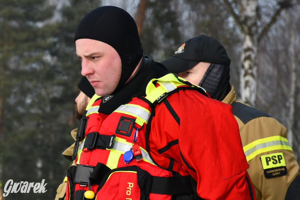 Nakło-Chechło: ćwiczenia ratownicze na lodzie
