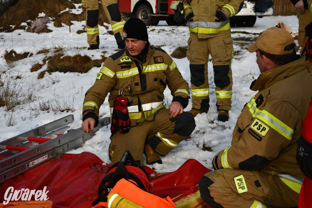 Nakło-Chechło: ćwiczenia ratownicze na lodzie