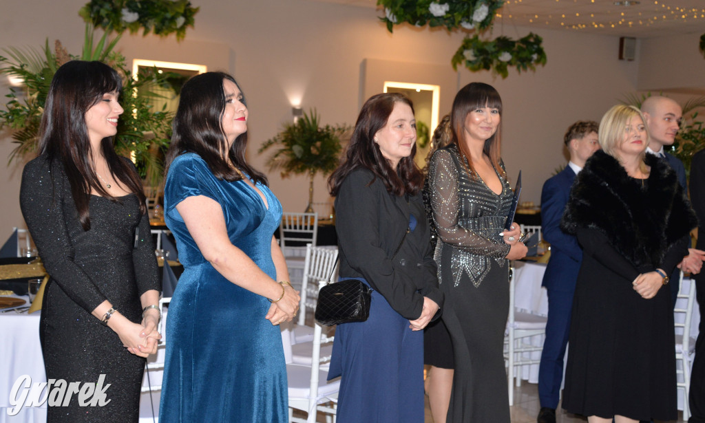 Kameralna studniówka Sorbony i piękny polonez