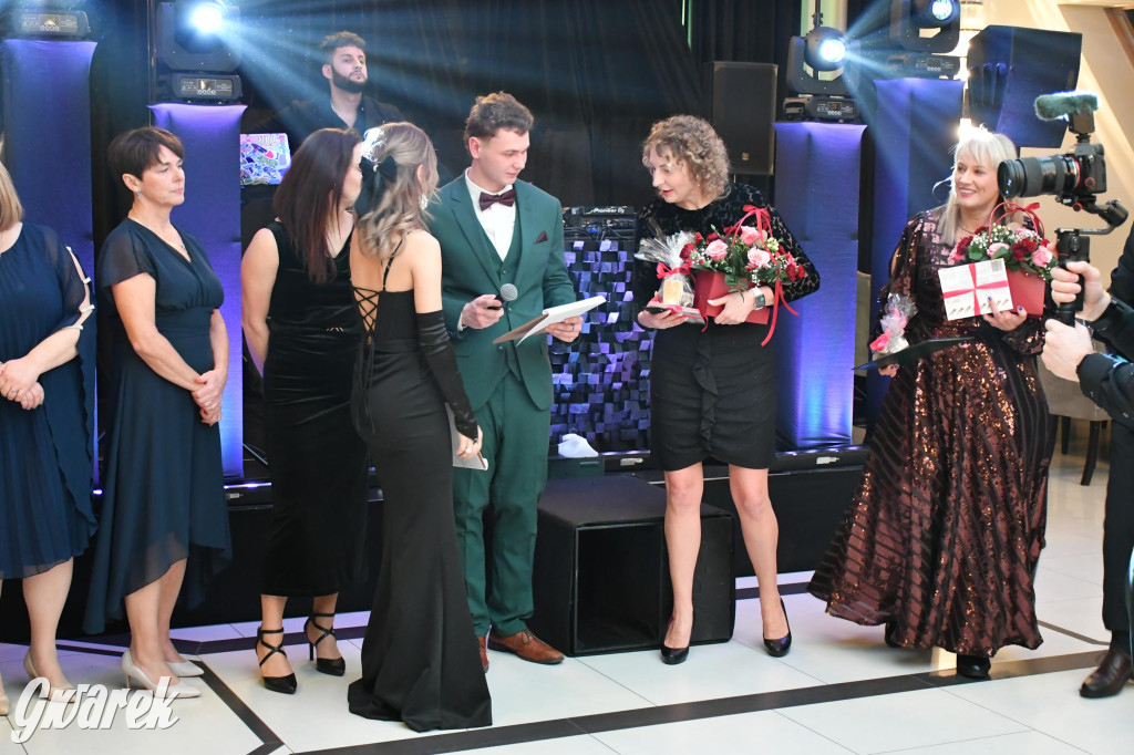 Studniówka szkoły rolniczej z Nakła Śląskiego