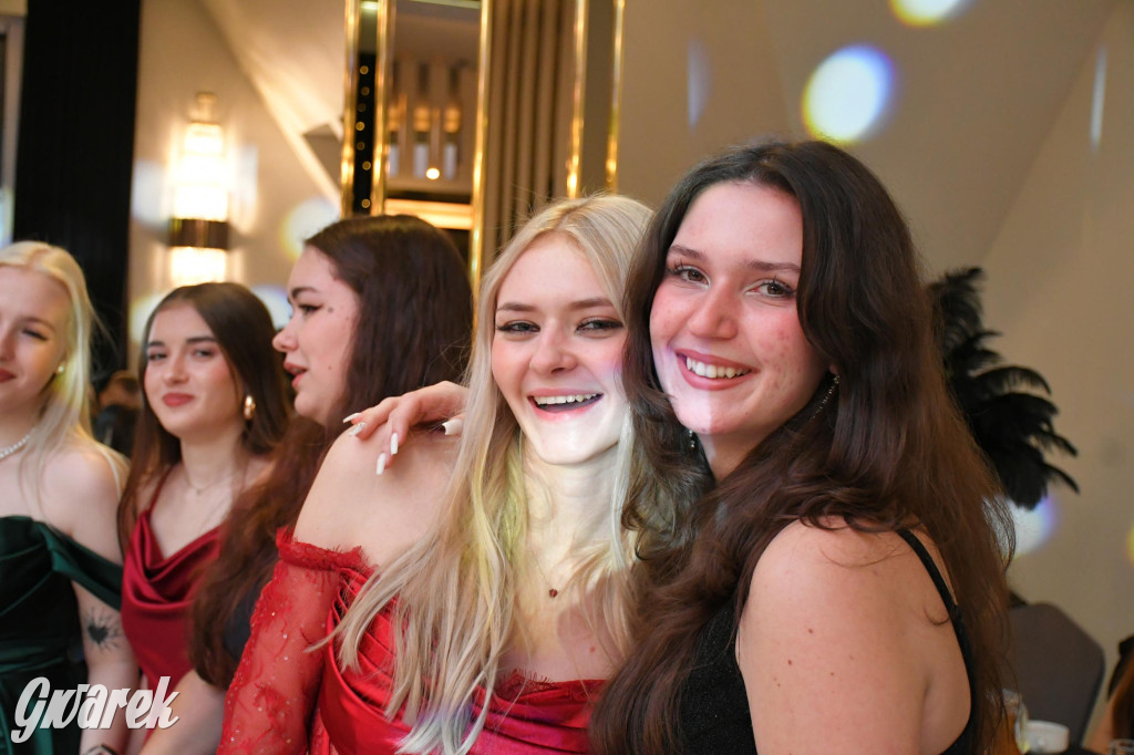 Studniówka szkoły rolniczej z Nakła Śląskiego