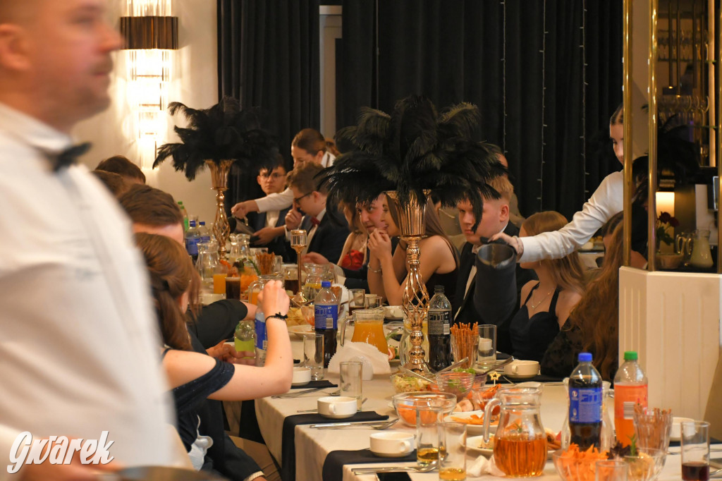 Studniówka szkoły rolniczej z Nakła Śląskiego