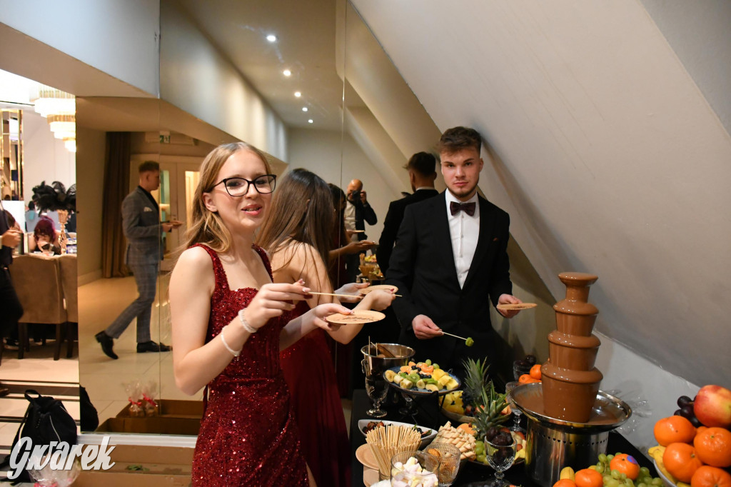 Studniówka szkoły rolniczej z Nakła Śląskiego