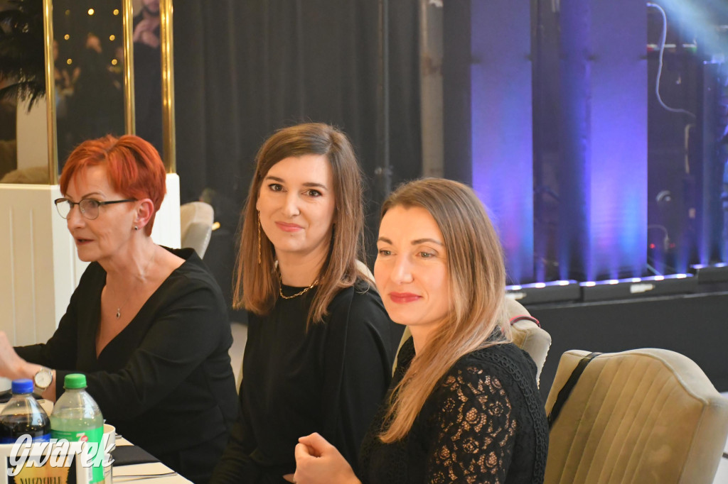 Studniówka szkoły rolniczej z Nakła Śląskiego