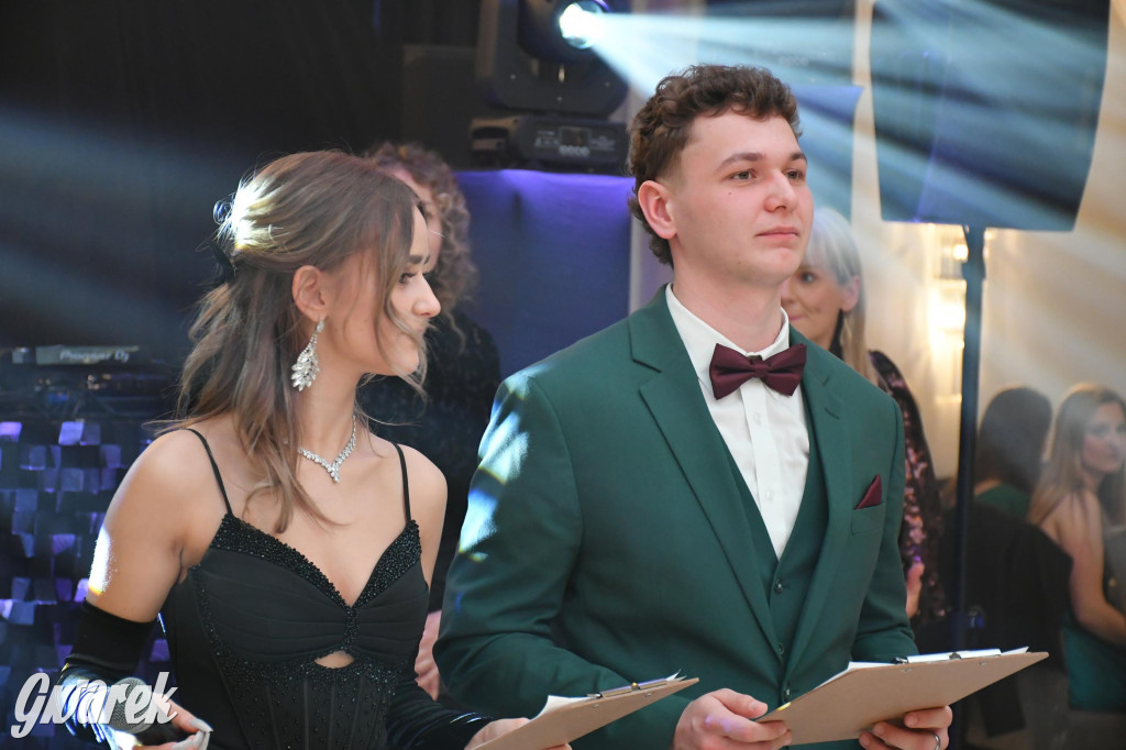 Studniówka szkoły rolniczej z Nakła Śląskiego