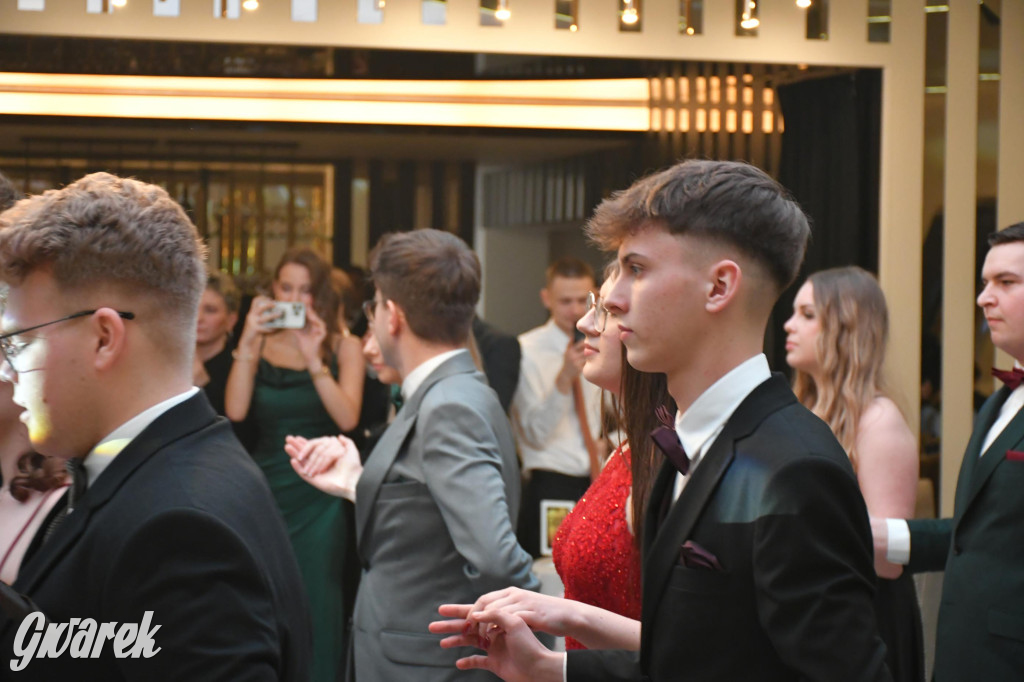 Studniówka szkoły rolniczej z Nakła Śląskiego