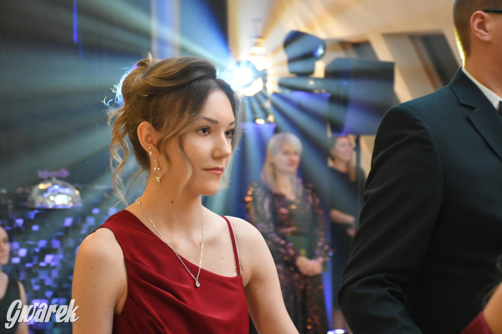 Studniówka szkoły rolniczej z Nakła Śląskiego