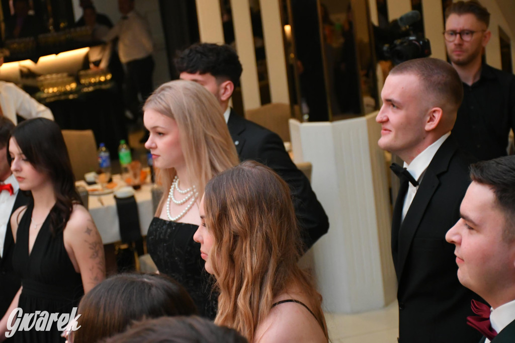 Studniówka szkoły rolniczej z Nakła Śląskiego