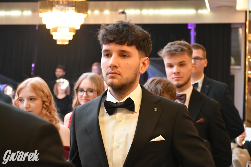 Studniówka szkoły rolniczej z Nakła Śląskiego