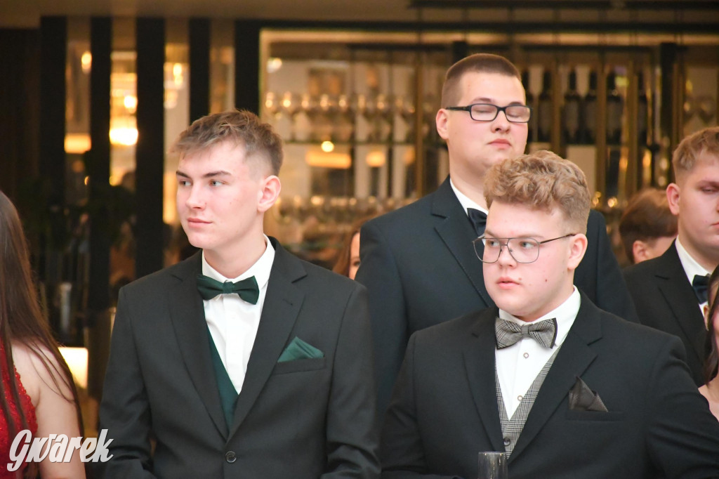 Studniówka szkoły rolniczej z Nakła Śląskiego