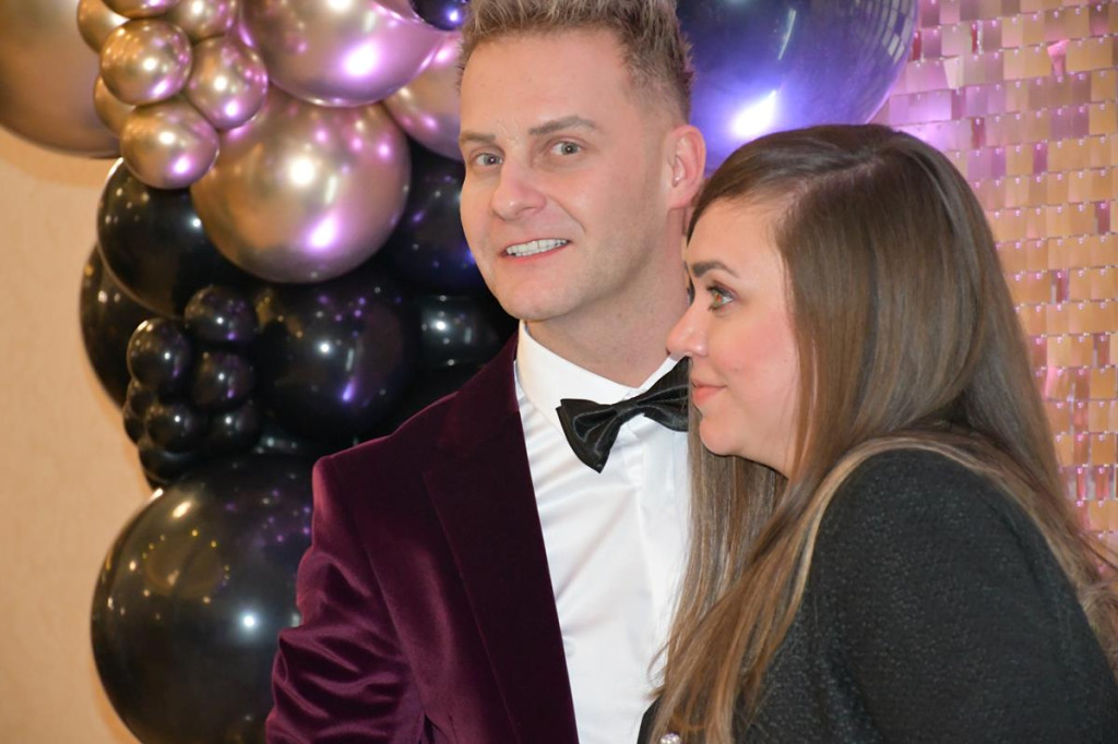 Wieczór nabiera rozpędu. Studniówka Gastronomika