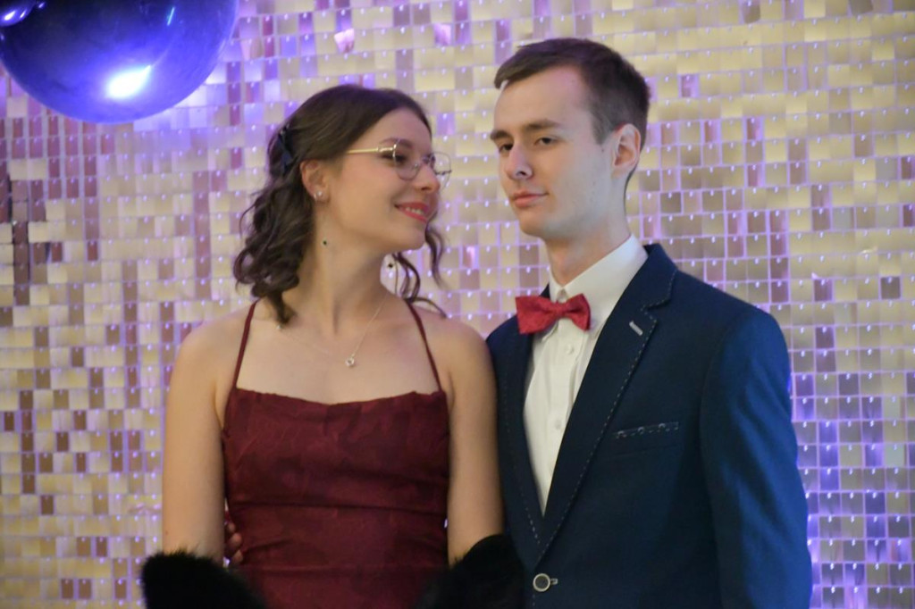 Wieczór nabiera rozpędu. Studniówka Gastronomika