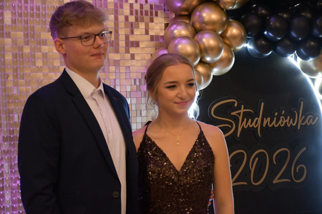 Wieczór nabiera rozpędu. Studniówka Gastronomika