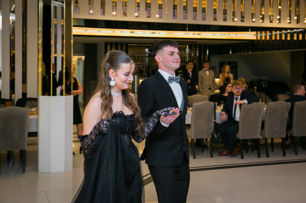 Studniówka Budowlanki i świetna zabawa