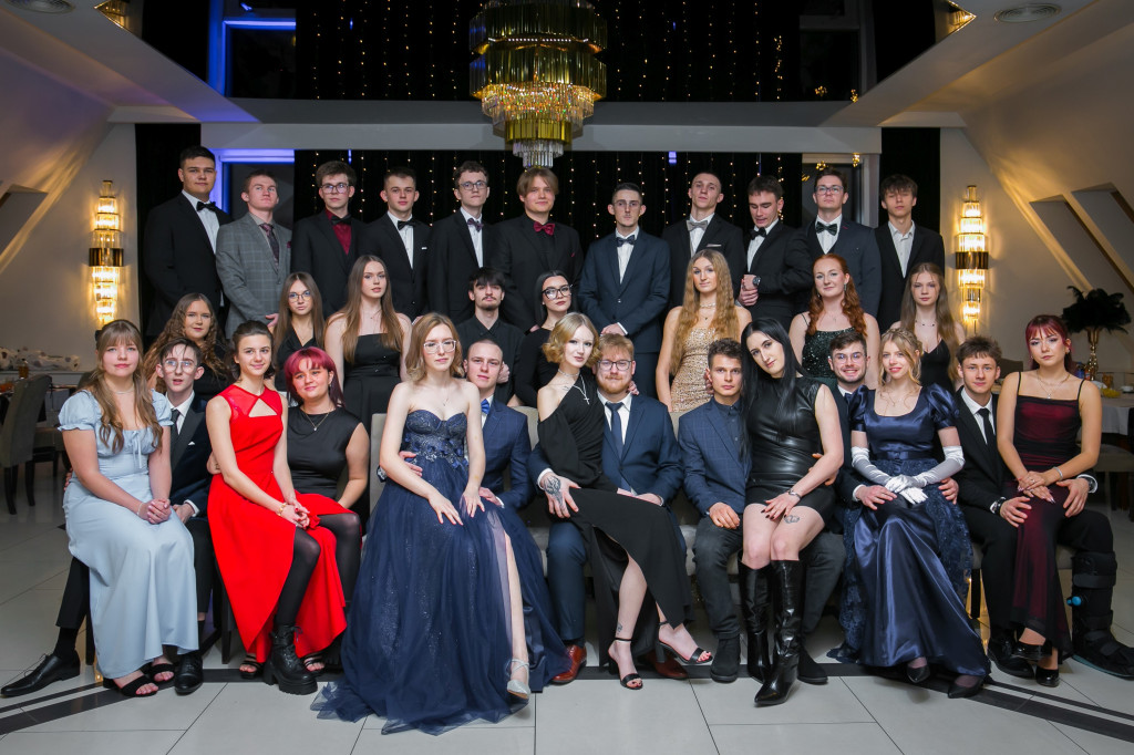 Studniówka Budowlanki i świetna zabawa