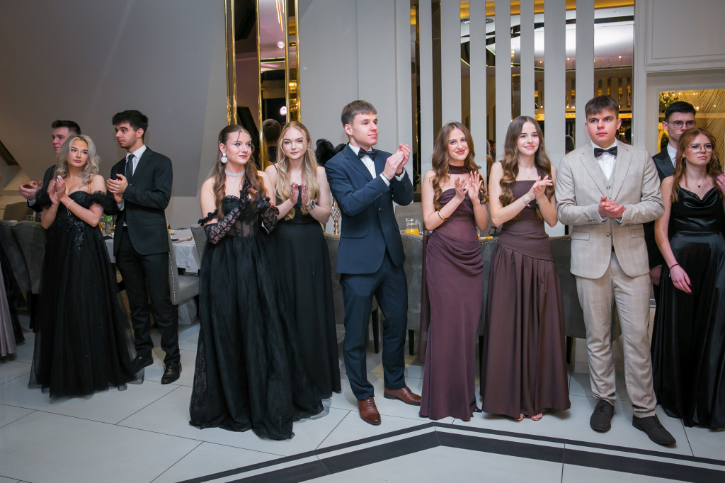 Studniówka Budowlanki i świetna zabawa