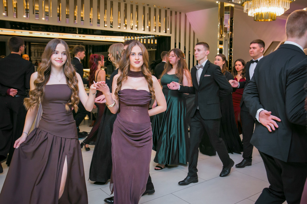 Studniówka Budowlanki i świetna zabawa