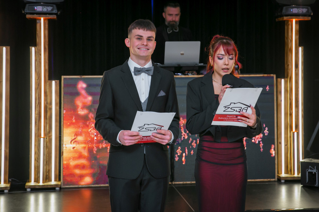 Studniówka Budowlanki i świetna zabawa